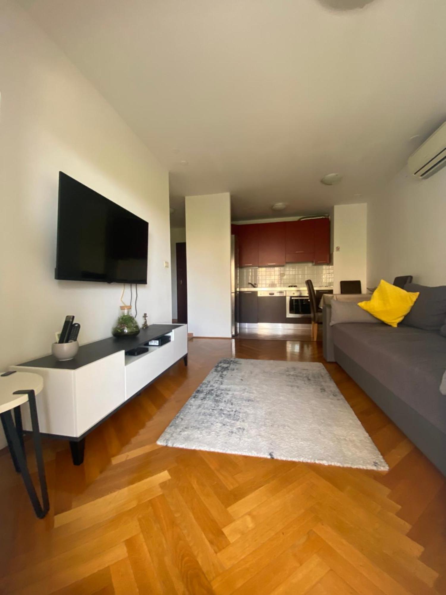 Sea Star Apartment Split Exterior photo